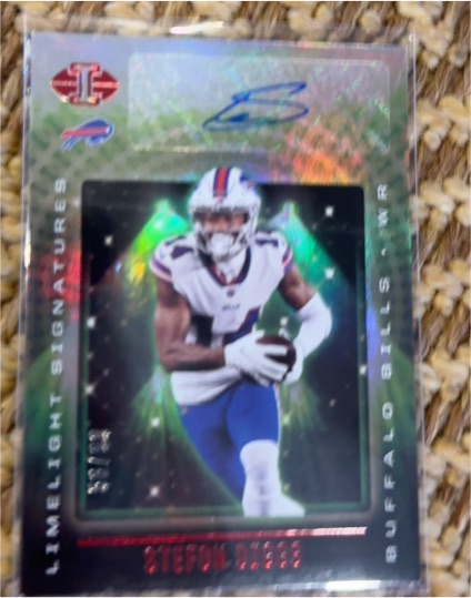 2021 Panini Illusions Limelight Signatures #LS-SD Stefon Diggs — front