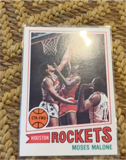 1977-78 Topps #124 Moses Malone — front