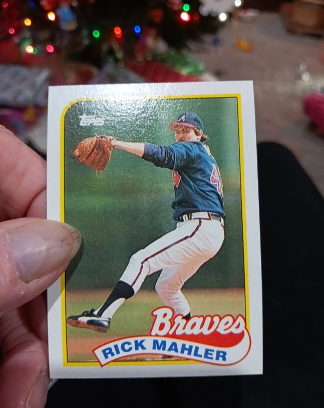 1989 Topps #621 Rick Mahler Atlanta Braves — front