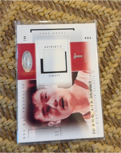 2004 Fleer Hot Prospects Draft Rewind #DR/DM Darko Milicic — front
