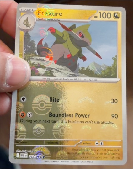2023 Pokémon Scarlet & Violet #069 Fraxure — front