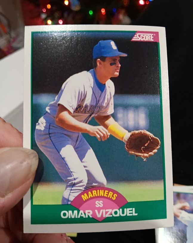 1989 Score Rookie & Traded #105T Omar Vizquel — front
