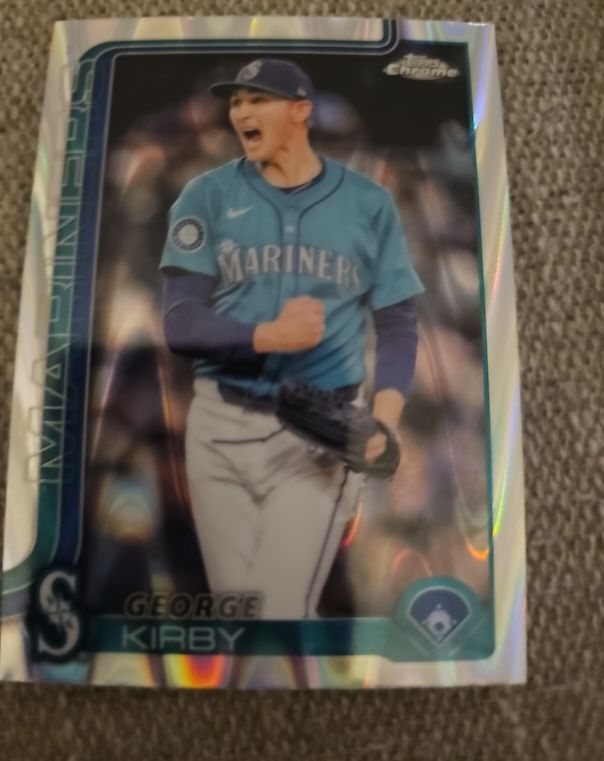 2025 Topps Chrome #223 George Kirby — front