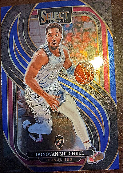 2024-25 Panini Select #155 Donovan Mitchell — front