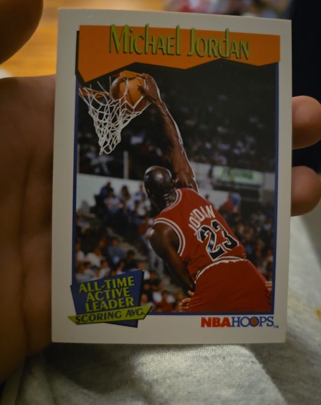 1991-92 NBA Hoops #536 Michael Jordan — front