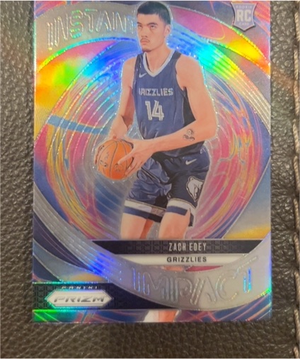 2024-25 Panini Prizm #25 Zach Edey Instant Impact Silver Prizm Rookie Card — front