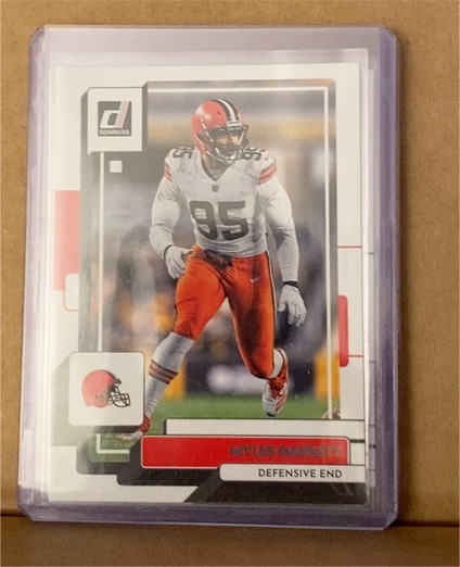 2022 Donruss Football #95 Myles Garrett — front