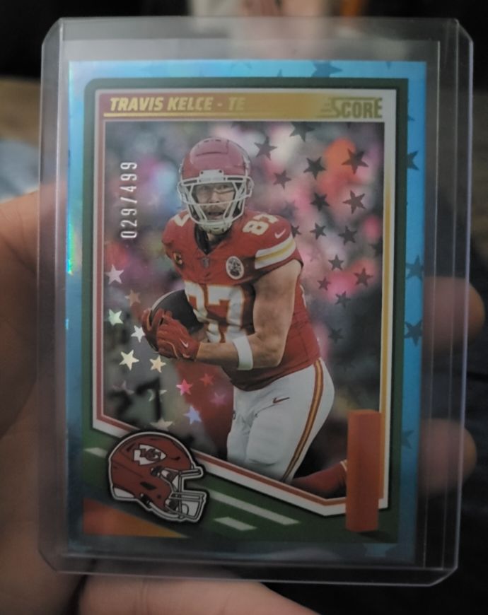 2025 Panini Score #232 Travis Kelce — front
