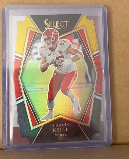 2021 Panini Select #118 Travis Kelce — front