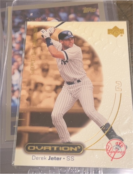 2001 Upper Deck Ovation #26 Derek Jeter — front