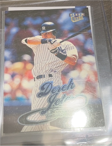 1999 Fleer Ultra #30 Derek Jeter — front