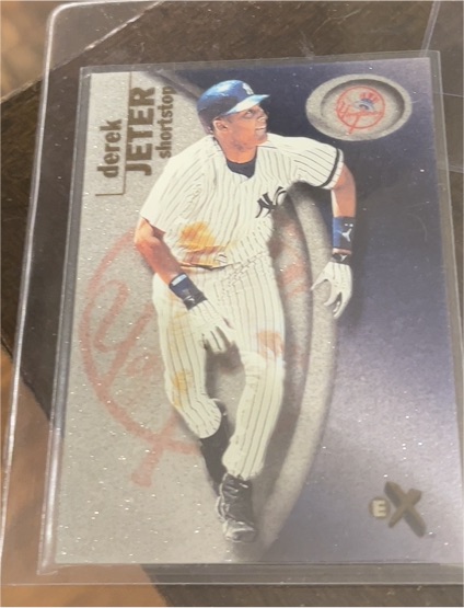 2001 Fleer E-X #2 Derek Jeter — front