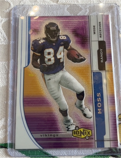 2000 Upper Deck Ionix #32 Randy Moss — front