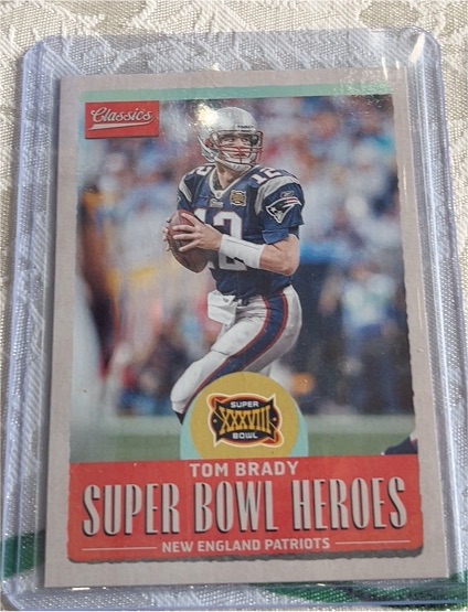 2017 Panini Classics Super Bowl Heroes #SBH-TB2 Tom Brady — front