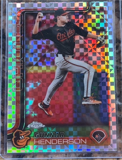 2025 Topps Chrome #213 Gunnar Henderson — front