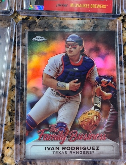 2019 Topps Chrome Update #FBC-5 Ivan Rodriguez The Family Business — front
