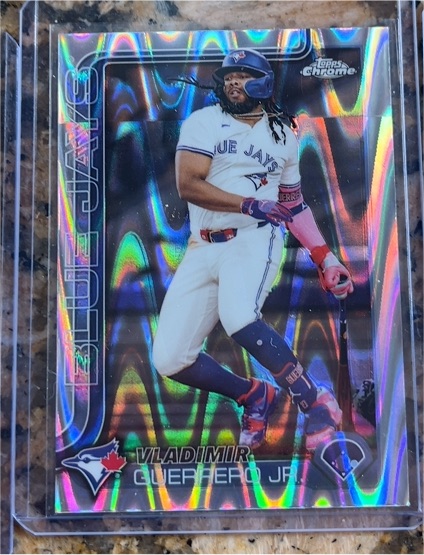 2025 Topps Chrome #259 Vladimir Guerrero Jr. — front