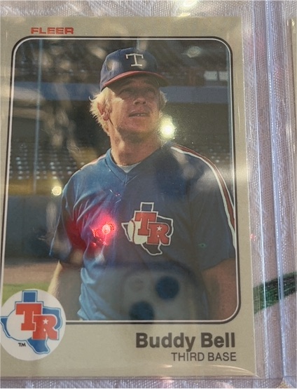 1983 Fleer #562 Buddy Bell — front