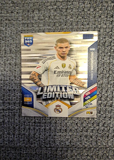 Panini Adrenalyn XL FIFA 365 2025 #278 Vinicius Jr — front