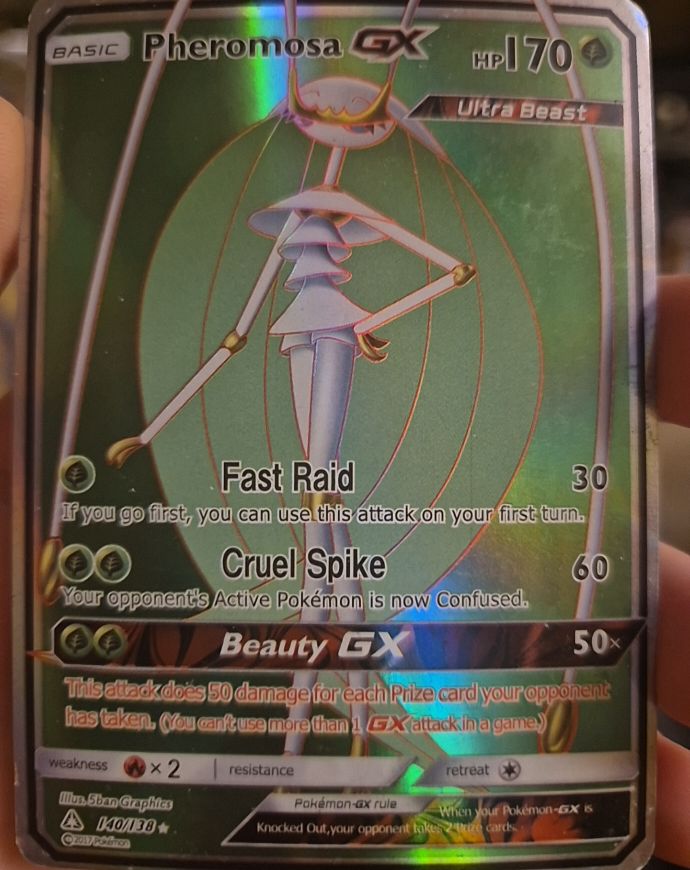 2018 Pokemon SM Ultra Prism #140 Pheromosa GX — front