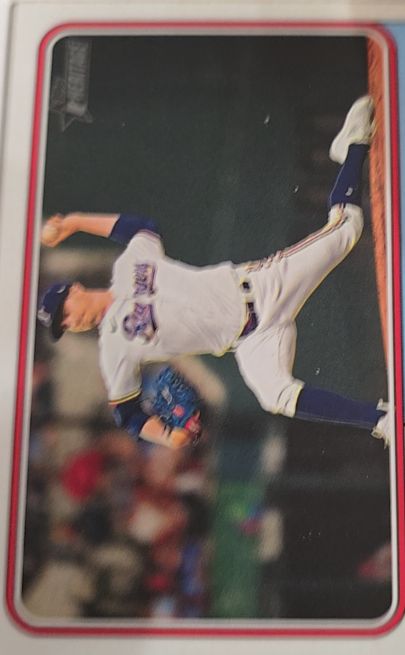 2024 Topps #33 Milwaukee Brewers Player — front