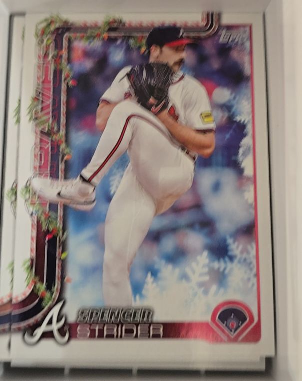 2025 Topps Holiday #H75 Spencer Strider — front