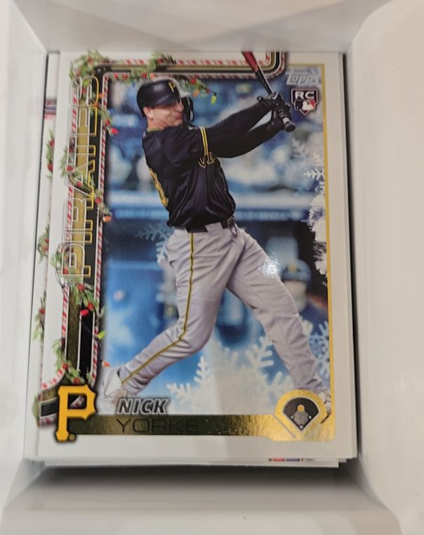 2025 Topps Holiday #H115 Nick Yorke — front