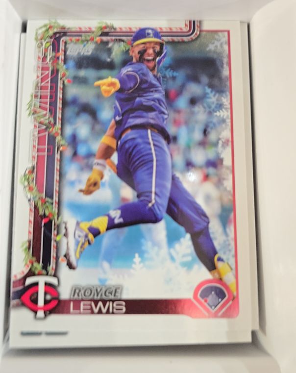 2025 Topps Holiday #H194 Royce Lewis — front