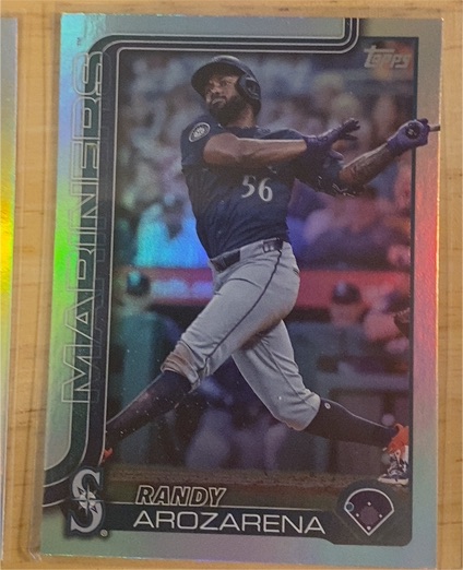 2025 Topps #111 Randy Arozarena — front