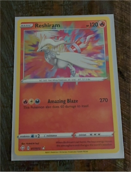 2021 Pokemon TCG Shining Fates #017 Reshiram Amazing Rare — front