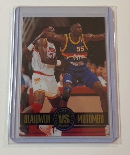 1993-94 SkyBox Premium Showdown Series #SS4 Hakeem Olajuwon / Dikembe Mutombo — front