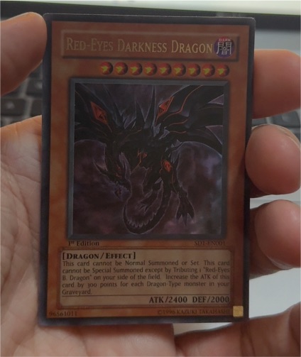 2005 Yu-Gi-Oh! SD1-EN001 Red-Eyes Darkness Dragon — front
