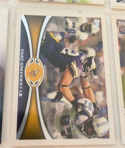 2012 Topps #417 Chad Greenway — front
