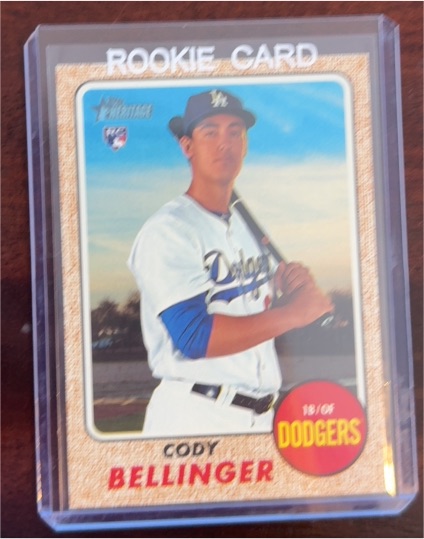 2017 Topps Heritage #678 Cody Bellinger — front