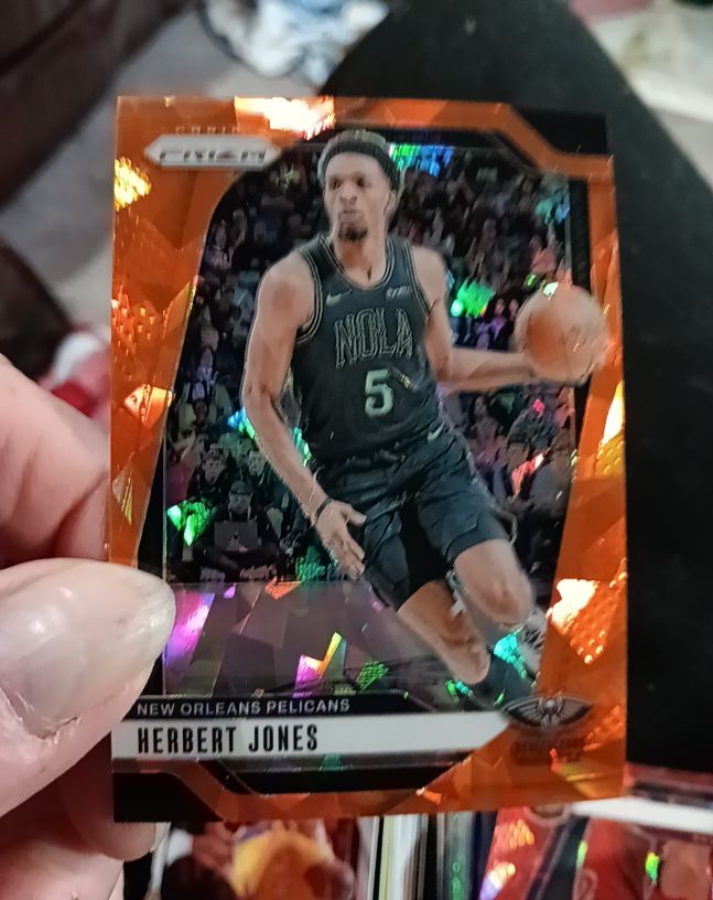 2024-25 Panini Prizm #123 Herbert Jones — front