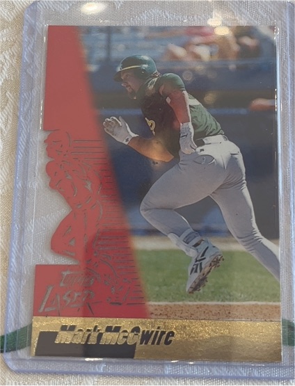 1996 Topps Laser #46 Mark McGwire — front