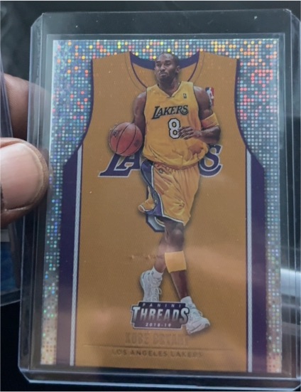 2018-19 Panini Threads #171 Kobe Bryant — front