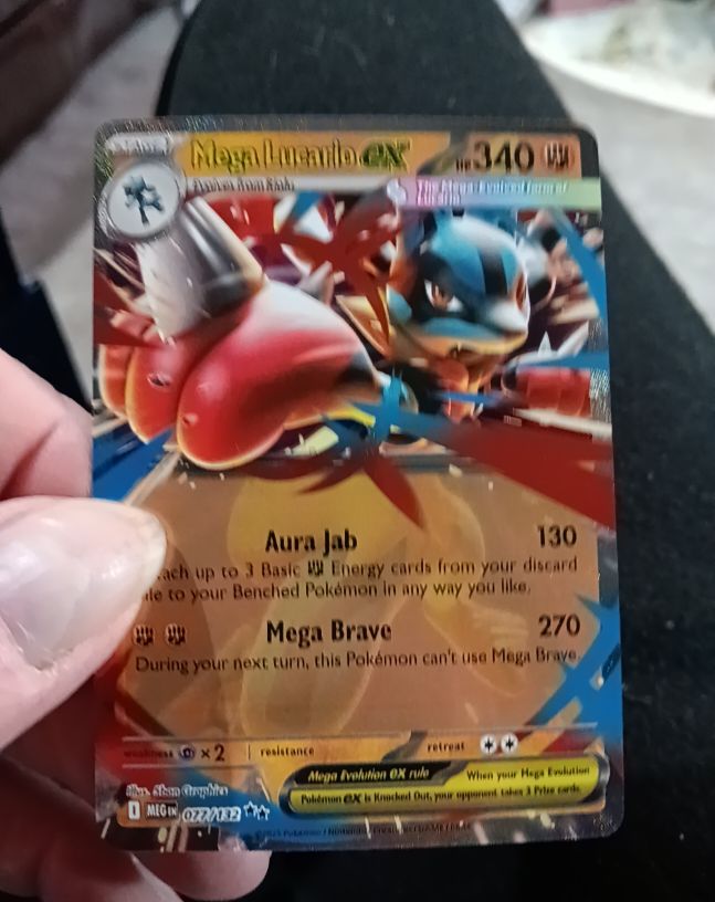 Mega Lucario GX 077/132 — front