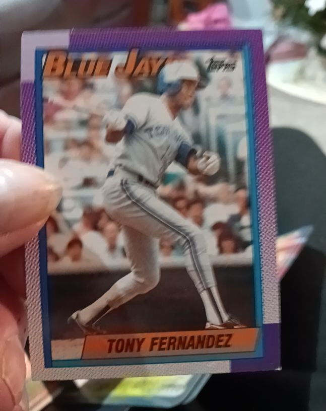 1990 Topps #685 Tony Fernandez — front
