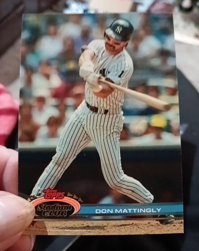 1991 Topps Stadium Club #21 Don Mattingly — front