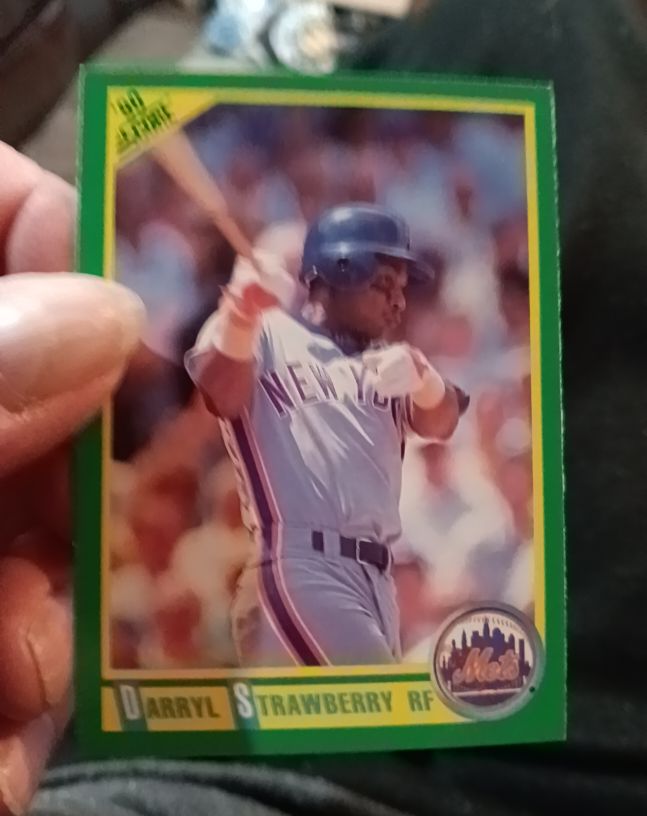 1990 Score #200 Darryl Strawberry — front