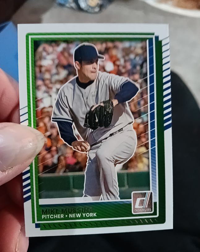 2025 Panini Donruss #100 Mike Mussina — front