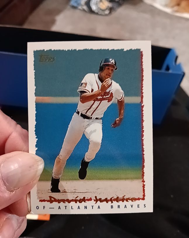 1995 Topps #620 David Justice — front