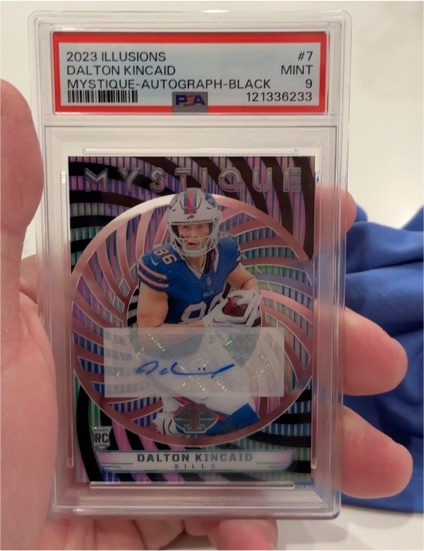 2023 Panini Illusions #7 Dalton Kincaid Mystique-Autograph-Black — front
