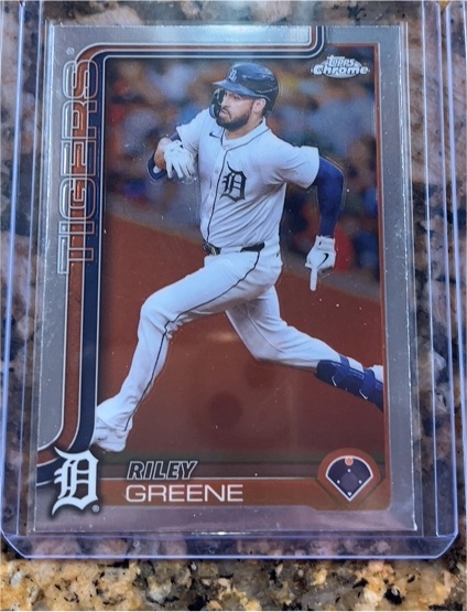 2025 Topps Chrome #34 Riley Greene — front