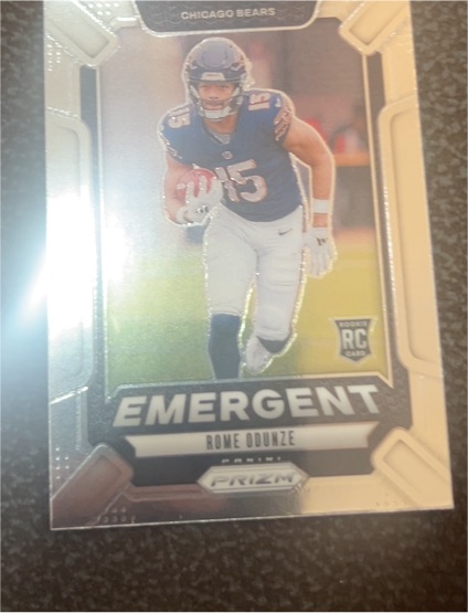 2024 Panini Prizm #11 Rome Odunze Emergent Rookie Card — front