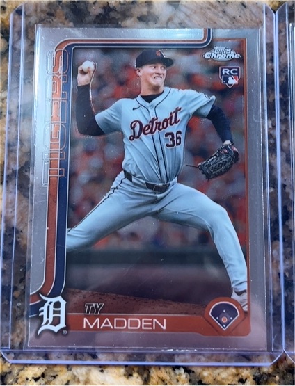 2025 Topps Chrome #285 Ty Madden — front