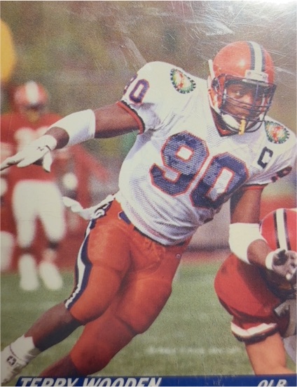 1990 Score #632 Terry Wooden — front