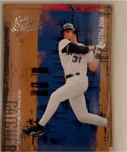 2005 Donruss Leather & Lumber #102 Mike Piazza — front