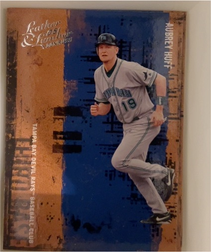 2005 Donruss Leather & Lumber #10 Aubrey Huff — front